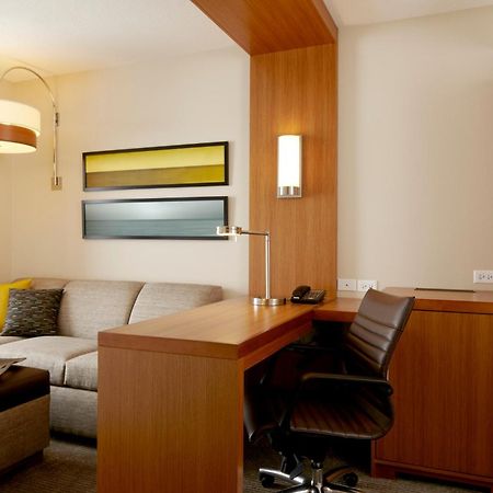Hyatt Place At The Hollywood Casino Pittsburgh South Washington Exterior photo